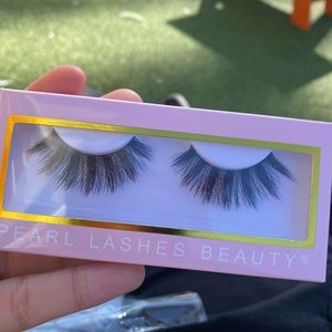 PEARL LASHES BUEATY